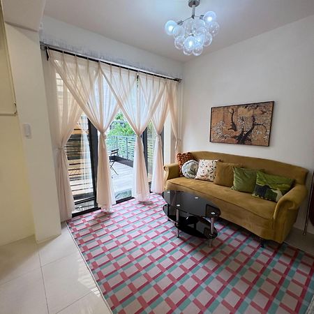 Kaohsiung Raifong Corner Homestay Dış mekan fotoğraf