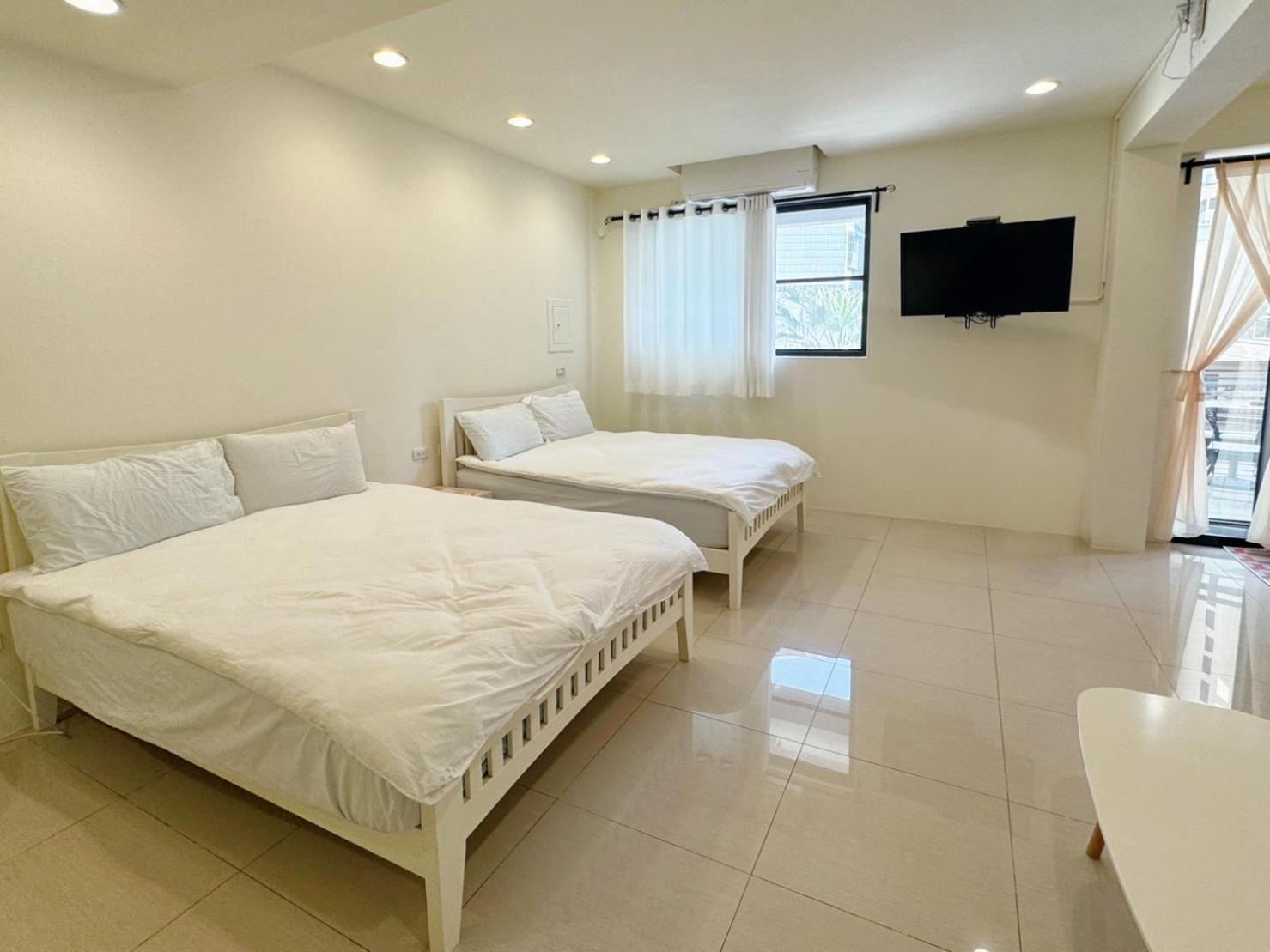 Kaohsiung Raifong Corner Homestay Dış mekan fotoğraf