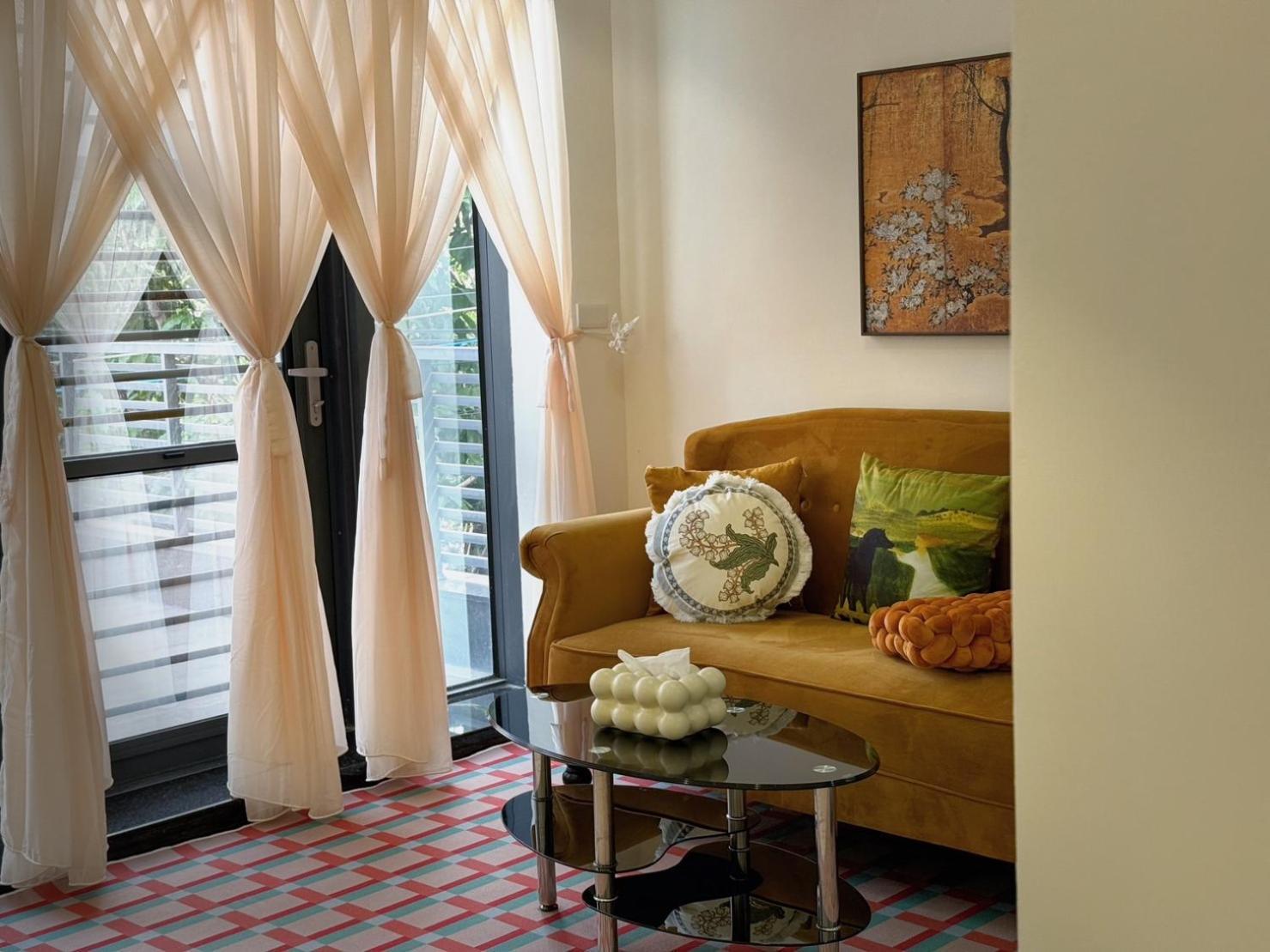 Kaohsiung Raifong Corner Homestay Dış mekan fotoğraf
