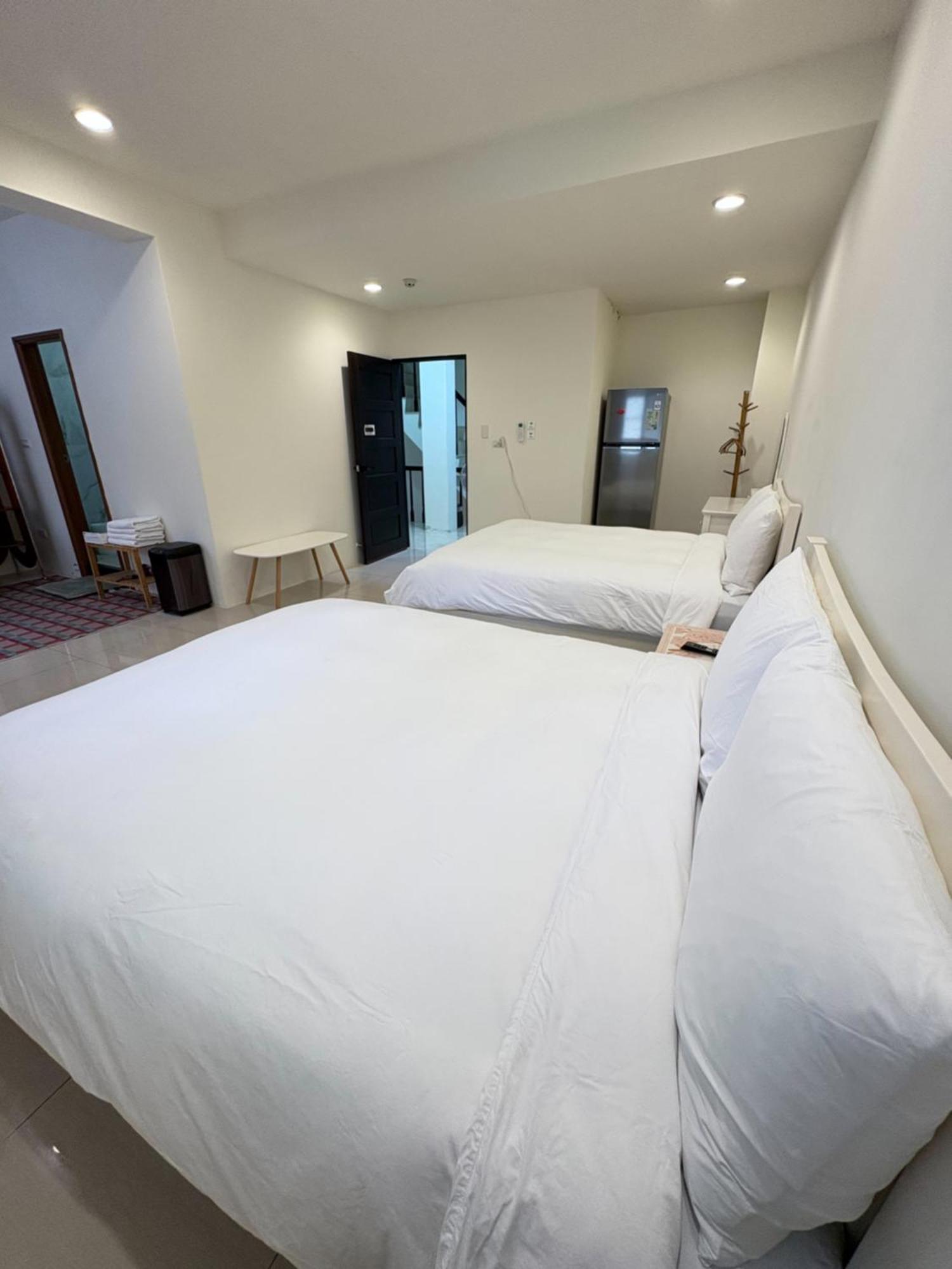 Kaohsiung Raifong Corner Homestay Dış mekan fotoğraf